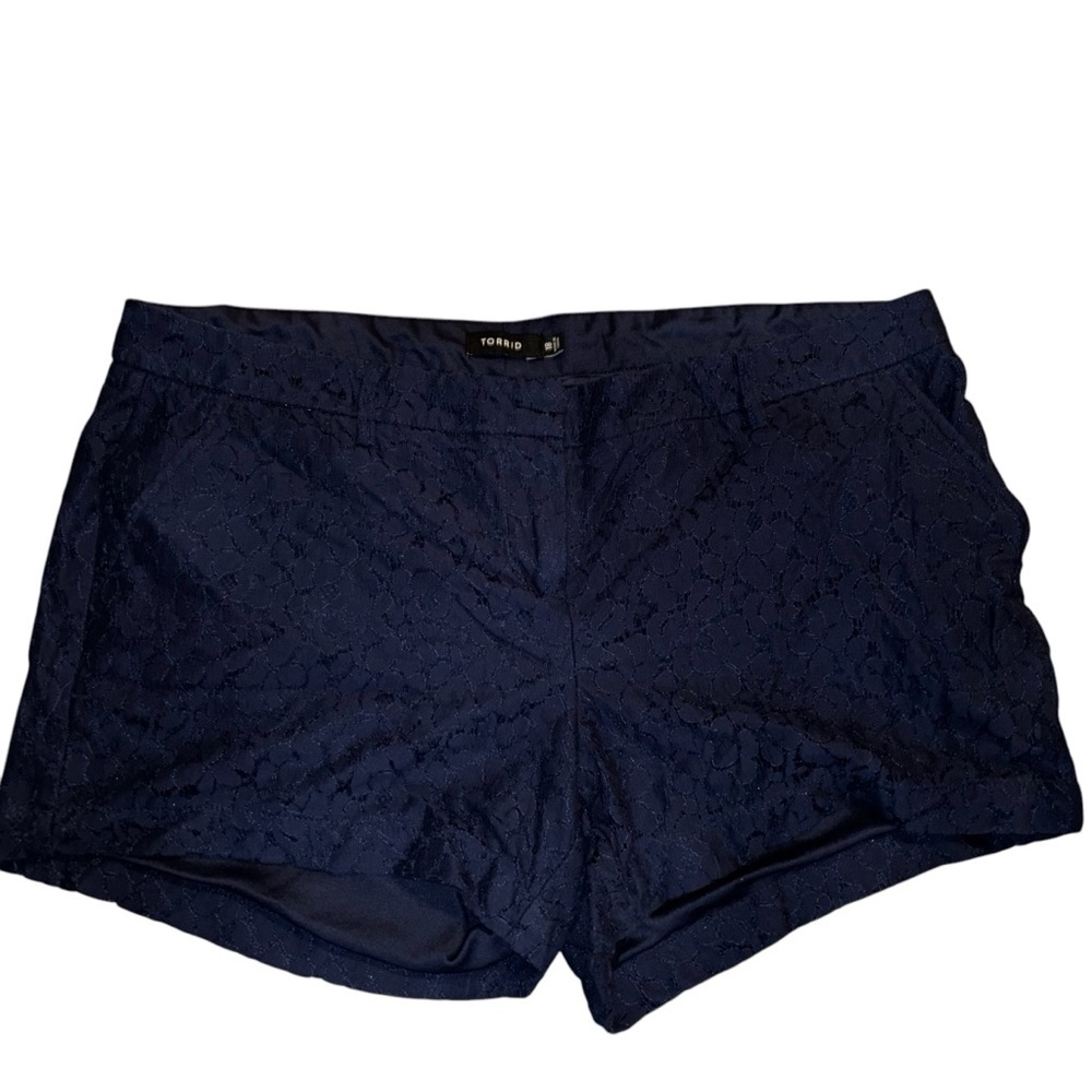 TORRID Navy Lace Shorts, sz 18